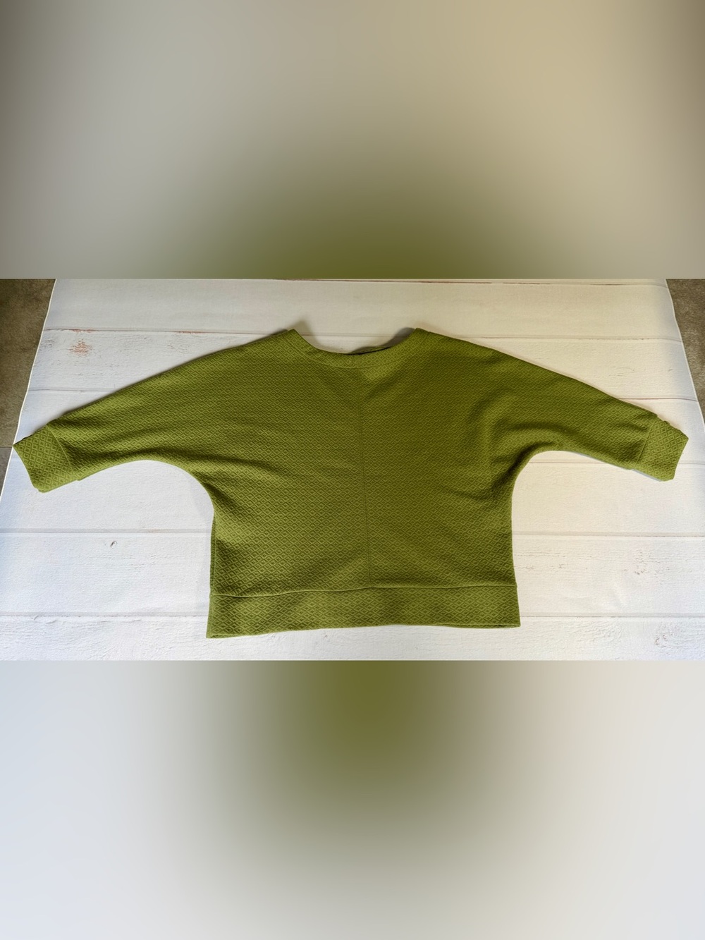 3RD + MALT Olive Green Textured Dolman Sleeve Top Small S Boxy Knit Blouse - Picture 2 of 8